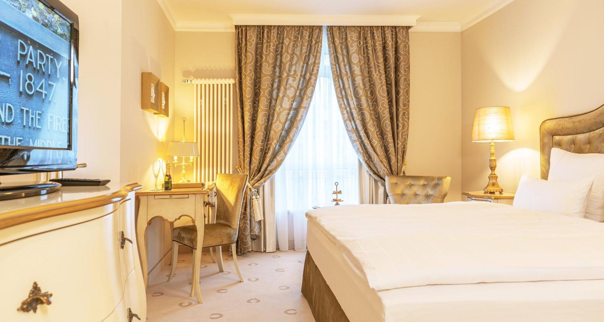 Victor'S Residenz-Hotel Schloss Berg Nennig Kültér fotó